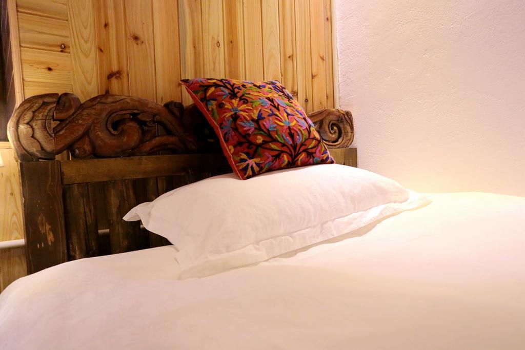 Shangri-La Mid - Mountain Homestay Екстериор снимка